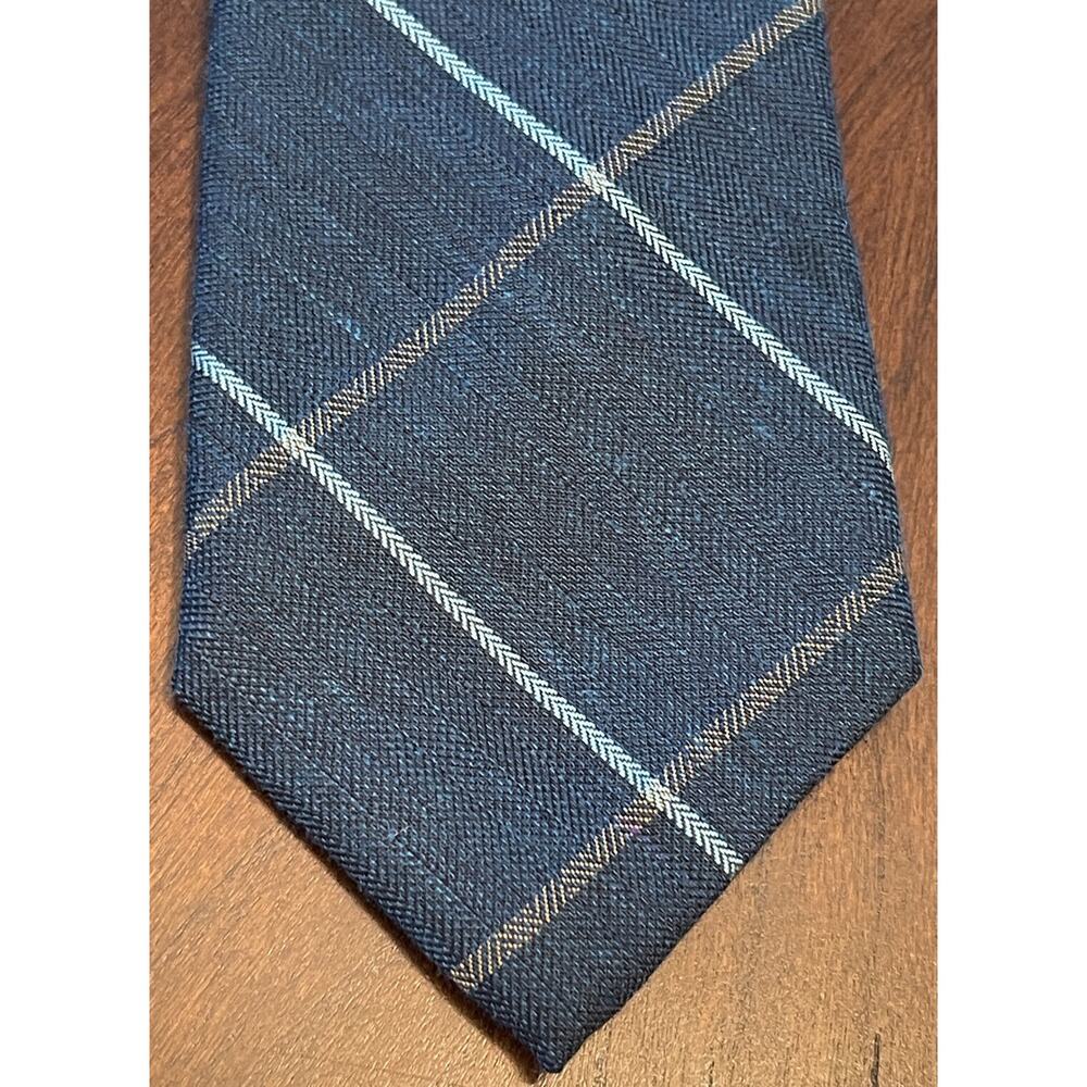 Indochino Blue 65% Polyester 35% Viscose Men’s Neck Tie Made In China